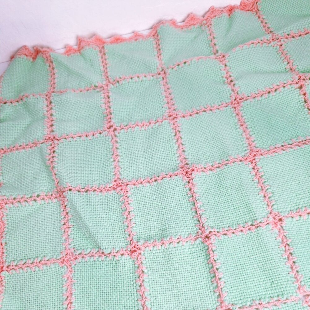 Vintage Hand-Crocheted Doll Blanket 25x25 Inches Green & Pink - Picture 4 of 5